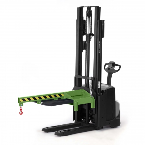 RR Industrietechnik Lastarm Typ RLA-DST bis zu 1000kg Tragkraft für Deichselstapler RAL 6011 Resedagrün