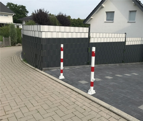 Schake Absperrpfosten umlegbar aus Stahlrohr Ø60x2,5mm mit Profilzylinderschloss und Stahlkappe 900mm Überflur
