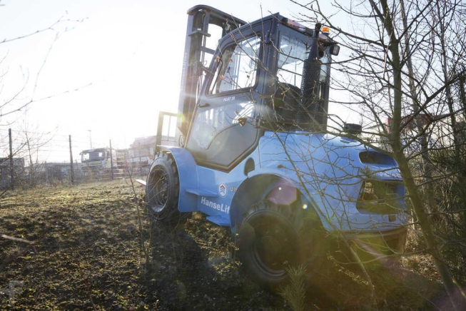 Hanselifter Geländestapler HLRT35-XF Tragkraft 3500kg