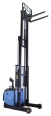 Hanselifter Schubmast-Deichselstapler E13GS E15GS Hubhöhe bis 4500mm Tragkraft bis 1500kg Hanselifter Schubmast-Deichselstapler E13GS E15GS Hubhöhe bis 4500mm Tragkraft bis 1500kg-small