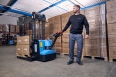 HanseLifter Deichselstapler Smart-DH12-BS bis max. Hubhöhe 3000 mm Tragfähigkeit 1200 kg HanseLifter Deichselstapler Smart-DH12-BS bis max. Hubhöhe 3000 mm Tragfähigkeit 1200 kg-small