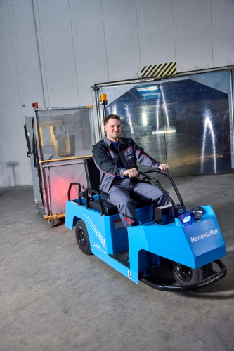 Hanselifter Elektrofahrzeug Smartmover zum Transport von Personen Tragkraft 350kg